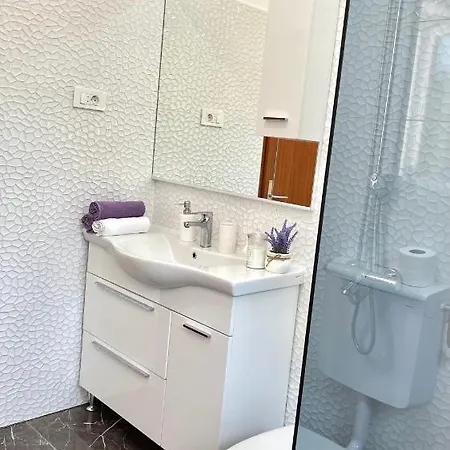 Apartment Enjoy Trogir
