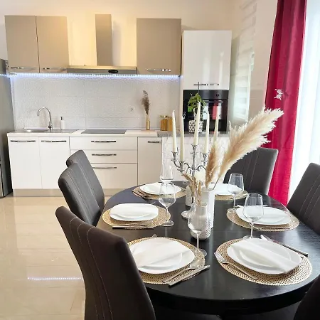 Apartment Enjoy Trogir