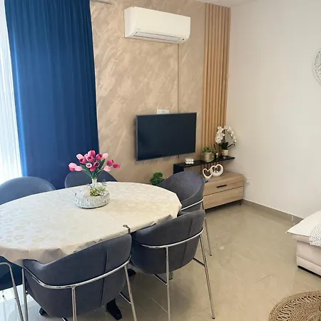 Apartment Enjoy Trogir